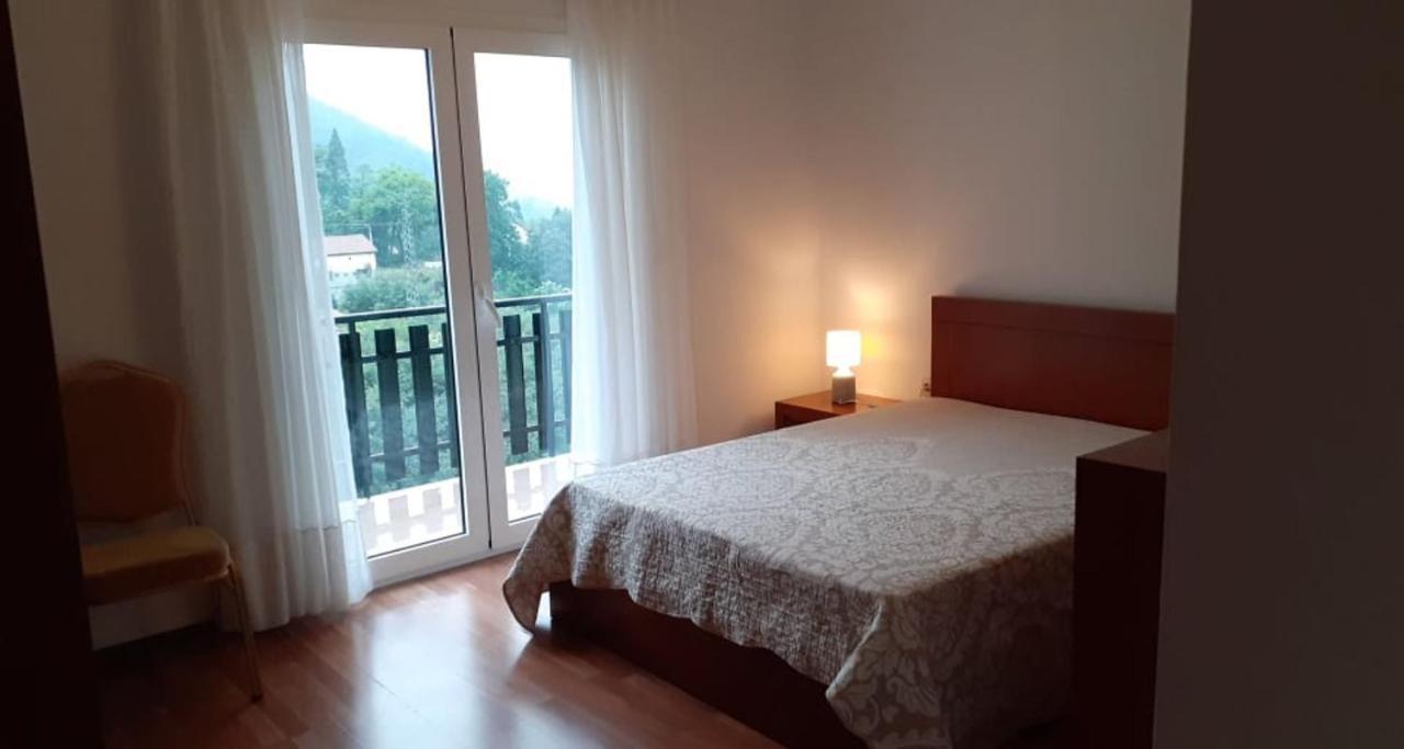 Casa Marciana Guest House Geres Bagian luar foto