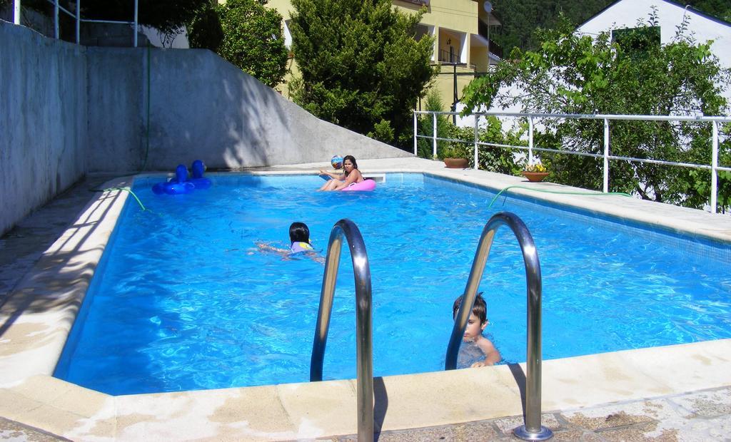 Casa Marciana Guest House Geres Bagian luar foto