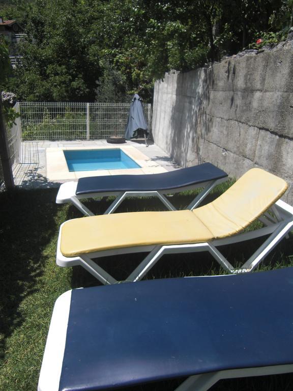 Casa Marciana Guest House Geres Bagian luar foto